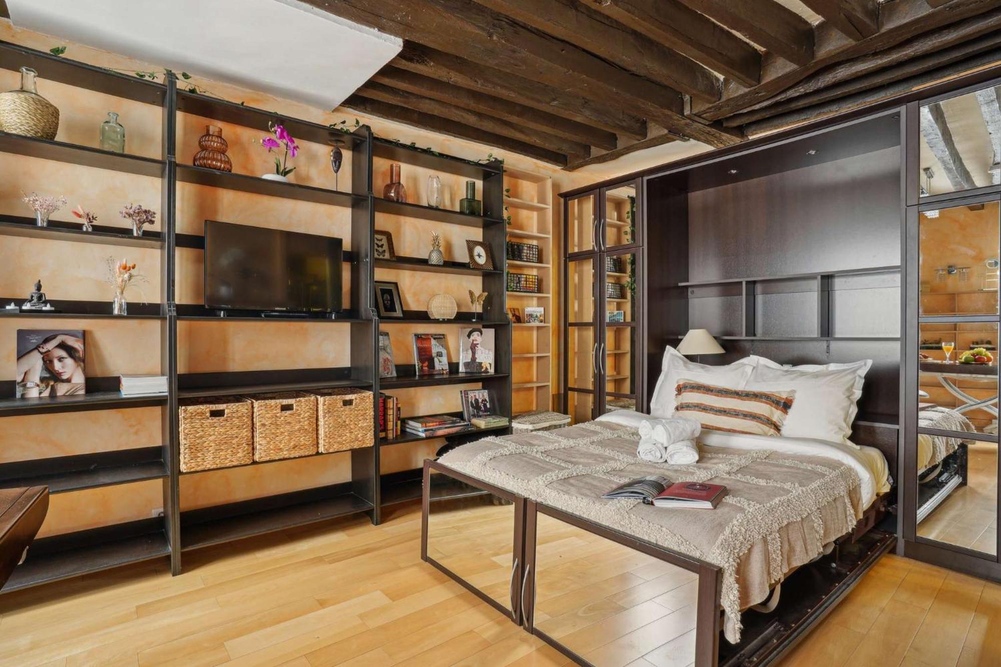 Bnbnova - Pompidou & Le Marais Apartment *